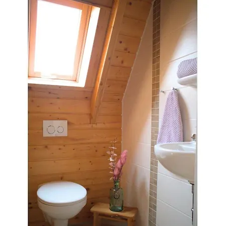 Antje Dorumer Neufeld